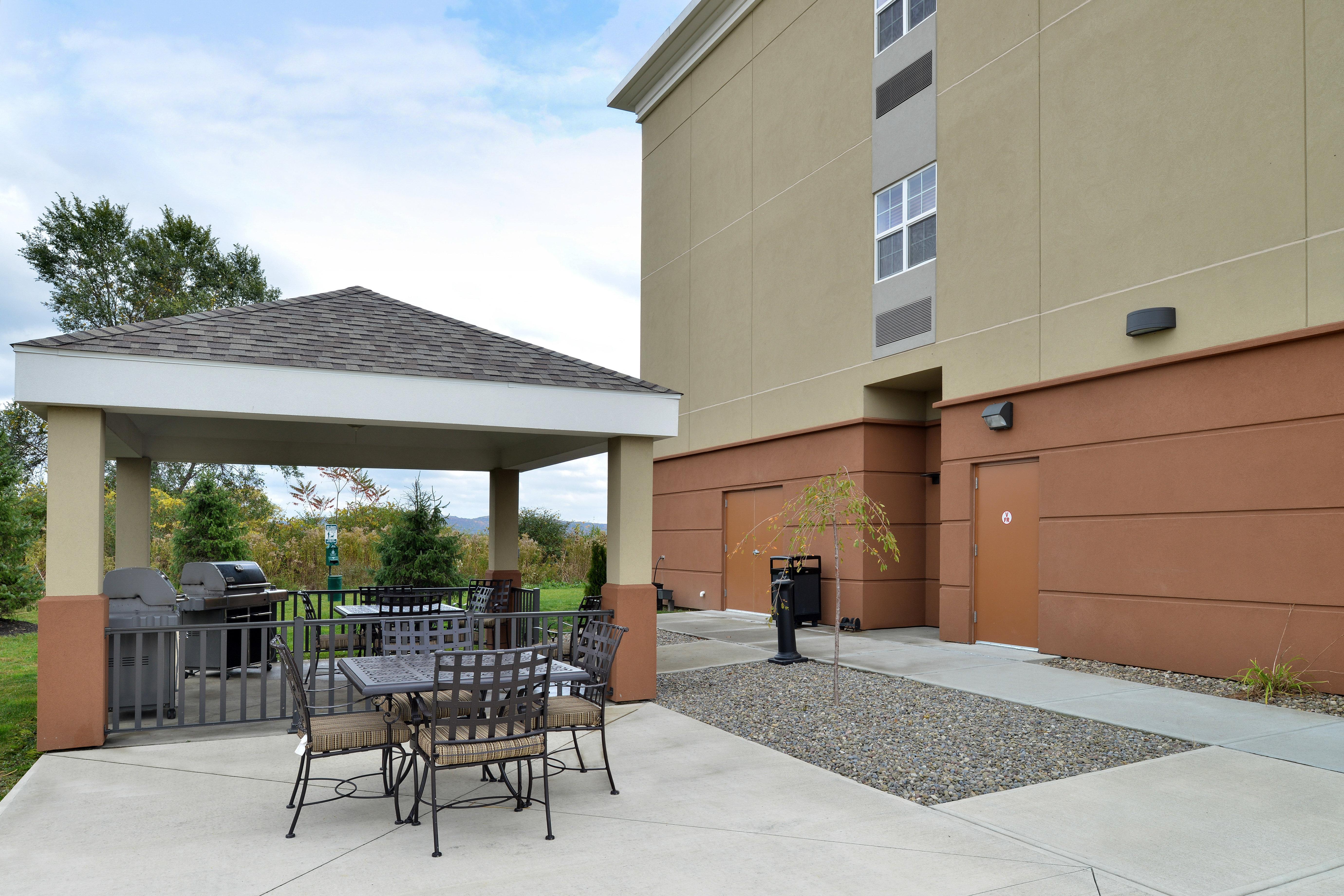Candlewood Suites Elmira Horseheads By Ihg Екстериор снимка